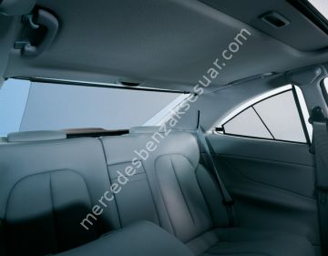 Mercedes Benz Arka Cam Perdesi Mekanik