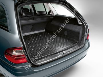 Mercedes Benz Bagaj Havuz Paspas