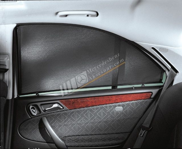 Mercedes Benz Arka Kapı Cam Perdesi Sağ