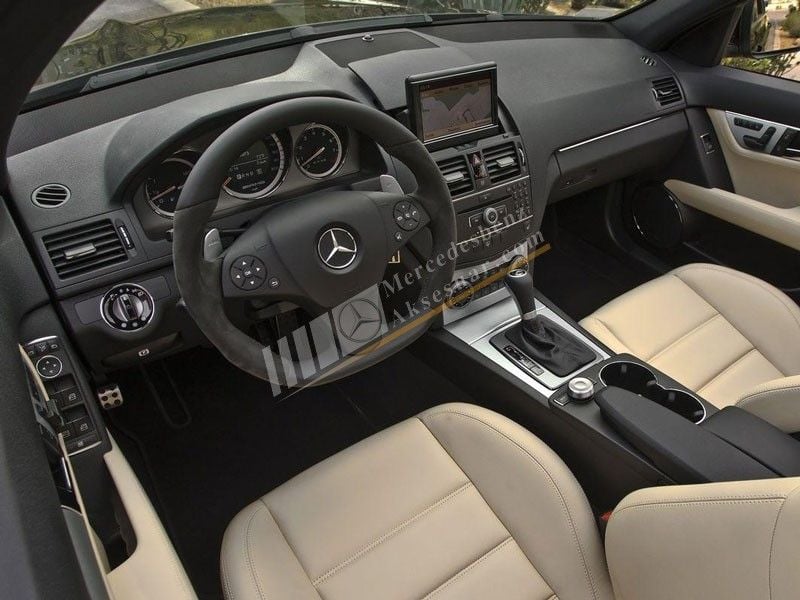 C 63 AMG DİREKSİYON SİMİDİ