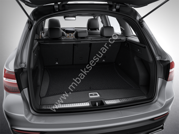 Mercedes Benz Bagaj İçi Taban File