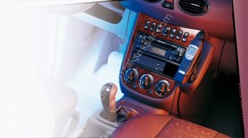Mercedes Benz CD çalar