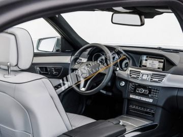 Mercedes Benz COMAND Online