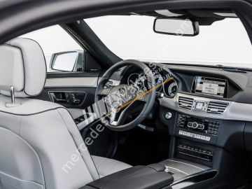 Mercedes Benz COMAND Online