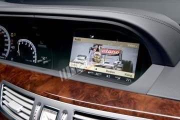 Mercedes Benz TV Tuner