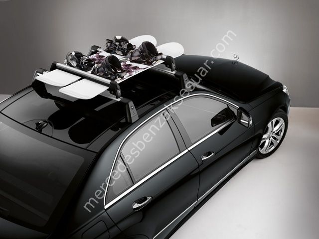 Mercedes Benz Tavan Taşıyıcı İçin Kayak Aparatı Standart