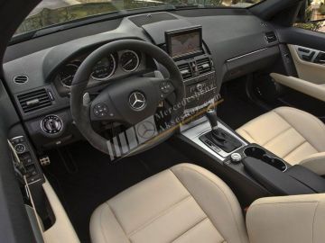 AMG PERFORMANCE ALCANTARA DİREKSİYON SİMİDİ