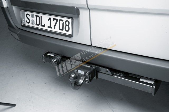 Mercedes Benz Çeki Demiri İlave Plaka