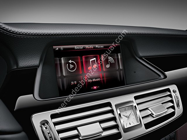 Mercedes Benz iPhone Kit