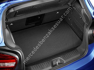 Mercedes Benz Bagaj Lasitk Tabanlı Halı Paspas
