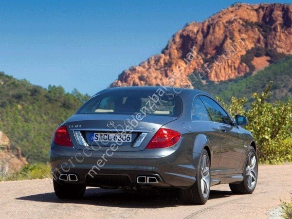 CL 63  AMG Arka Tampon Diffizör