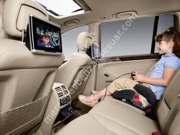 Mercedes Benz Arka Eğlence Paketi