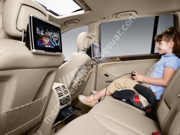 Mercedes Benz Arka Eğlence Paketi