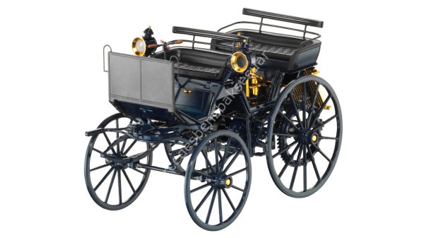 Mercedes Benz Daimler motorlu araba (1886)