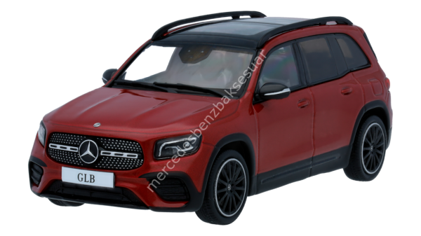 Mercedes Benz GLB, SUV, AMG Line, X247