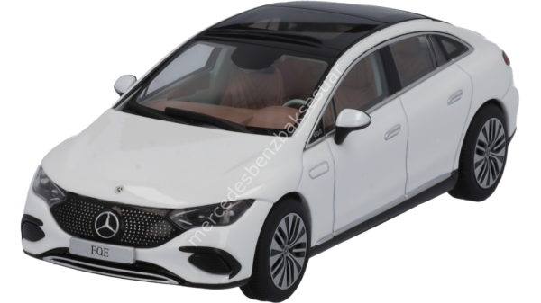 Mercedes Benz EQE, Sedan, Electric Art tasarım konsepti, V295