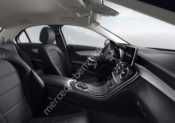 AMG Parlak Karbon Orta Konsol Kaplaması