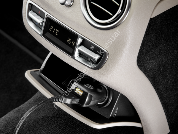 Mercedes Benz USB Şarz