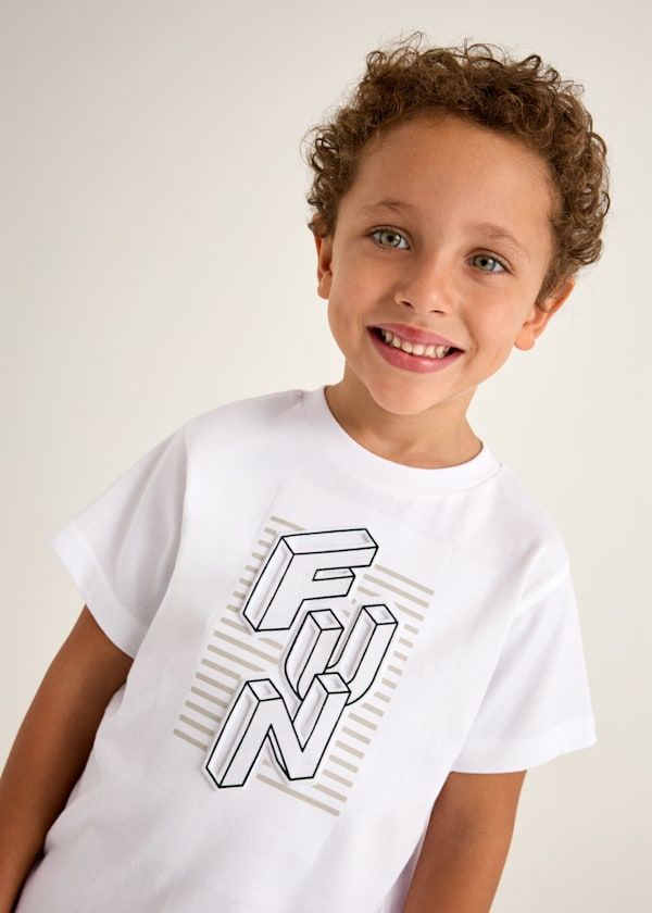 ÜÇ BOYUTLU T-SHIRT