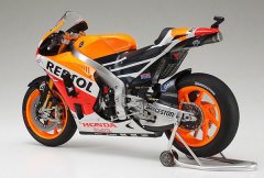 Tamiya 1/12 Repsol Honda RC213V '14 Maket