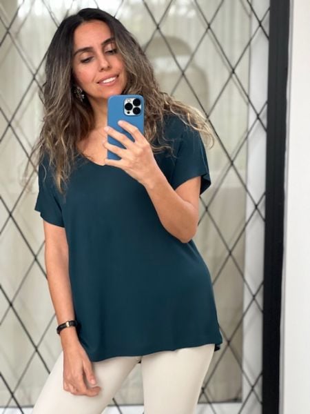 V Yaka Petrol Yeşili Renk Sinu Tshirt