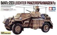 1/35 Sd.Kfz.223w/Photo Etched Parts
