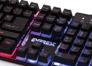 Everest Kb-Gx9 Mekanik Hisli Metal Kasa Gökkuşağı Aydınlatmalı Gaming Klavye