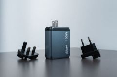 32202 GNC-100 GaN Charger 100W 2xUSB-CPD 100W / 1xUSB- PD 65W/ 1 x USB-