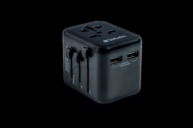 49543 CHR UTA-01 UNIVERSAL TRAVEL ADAPTER WITH 2 X USB-A PORTS