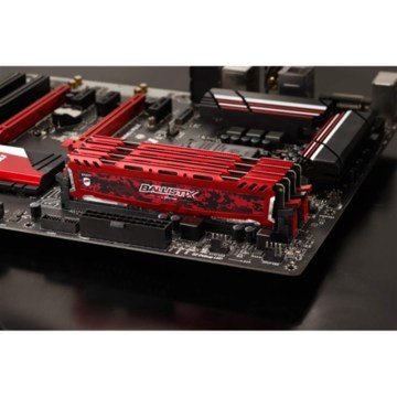 Ballistix 8GB 3000MHz DDR4 BLS8G4D30AESEK  Soğutuculu, CL15, Red, 1.35V
