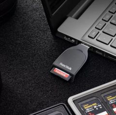 SDDR-C731-GNANN QuickFlow SD UHS-I Card USB-A Reader
