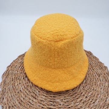 Sarı Renk Kıvırcık Kumaş Bayan Yuvarlak Şapka