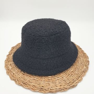 Siyah Renk Kıvırcık Kumaş Bayan Yuvarlak Şapka