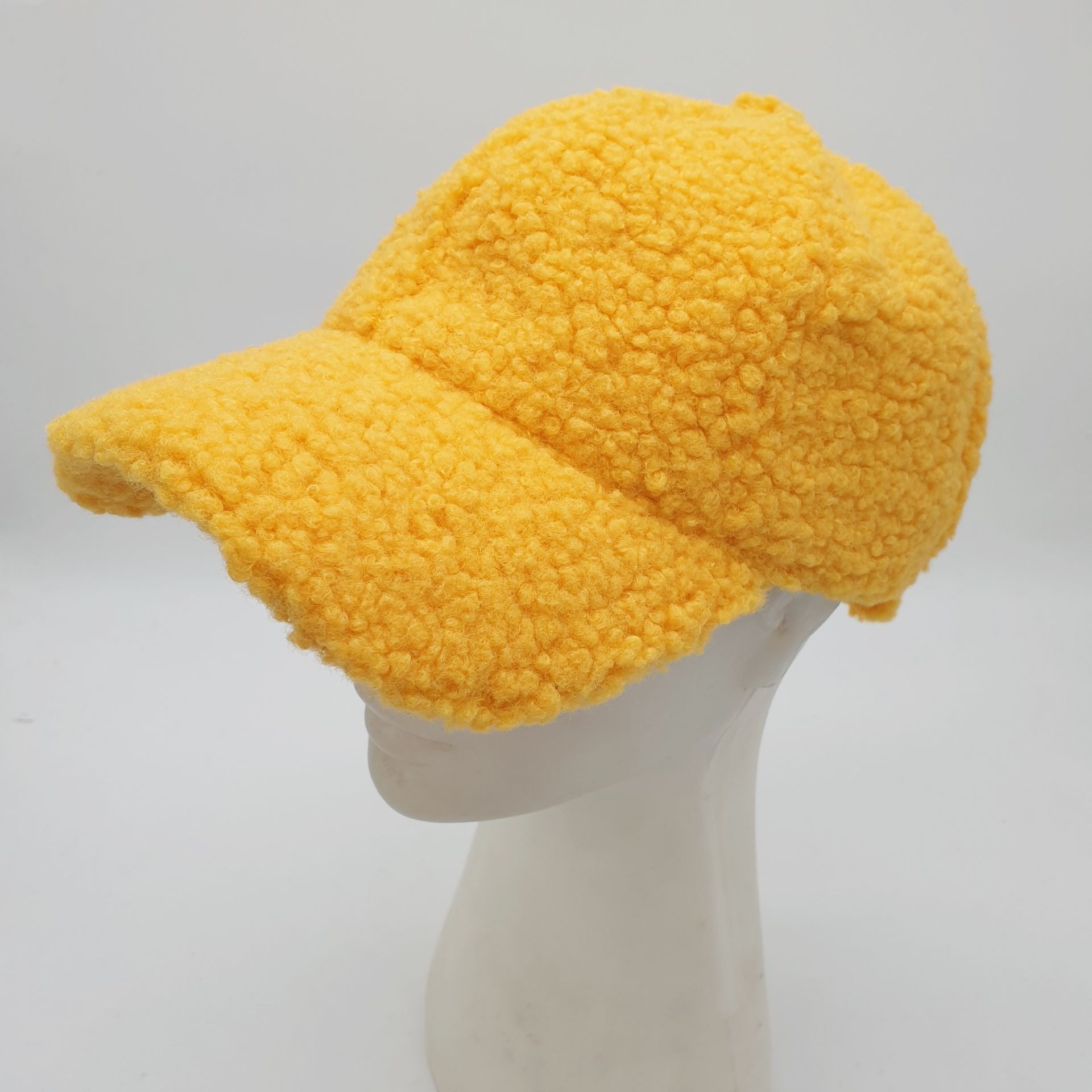 Sarı Renk Kıvırcık Kumaş Beyzbol Kep