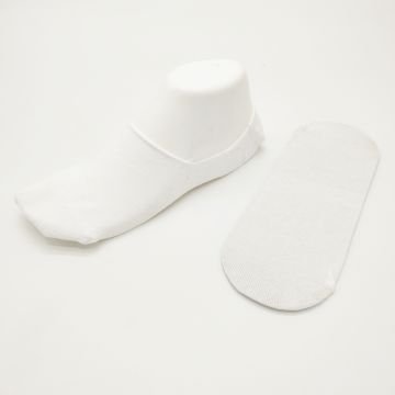 Silikonlu Beyaz Renk Bayan Babet Çorap