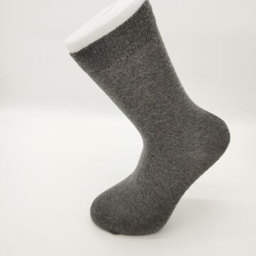 Burnu Dikişsiz Erkek Klasik Çorap 4 Lü Paket