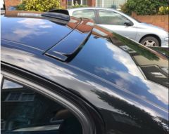 Bmw e90 cam üstü spoiler pianoblack 2005 / 2012