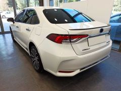 TOYOTA COROLLA 2019+ ARKA TAMPON ALT ÇITASI PIANO BLACK