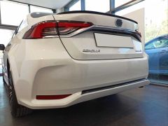 TOYOTA COROLLA 2019+ ARKA TAMPON ALT ÇITASI PIANO BLACK