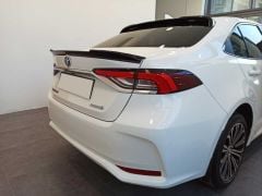 TOYOTA COROLLA 2019+ CAM ÜSTÜ SPOILER  (PIANO BLACK)