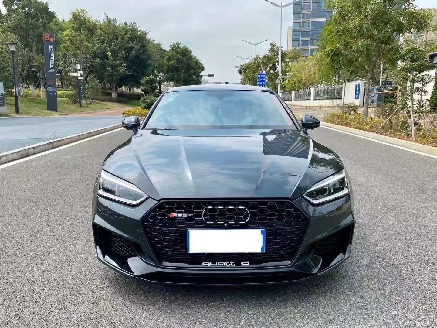 Audi a5 rs5 ön tampon ve panjur seti 2016 / 2019