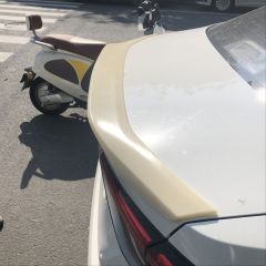Toyota corolla bagaj üstü spoiler pianoblack 2019+