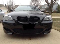Bmw e60 m5 ön böbrek panjur piano black  2003 - 2009 çift tırnak
