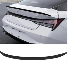 Hyundai elantra spoiler pianoblack  2021+