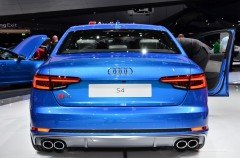 Audi S4 arka tampon difüzörü model 2016+ B9