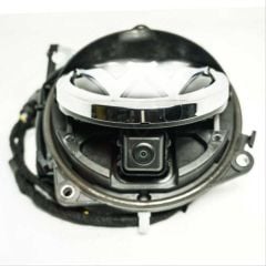 Vw golf 7 logolu arka kamera direksiyon ve çizgili