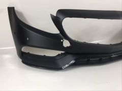 Mercedes w205 c63 ön tampon ve panjur seti siyah trim 2014 / 2018