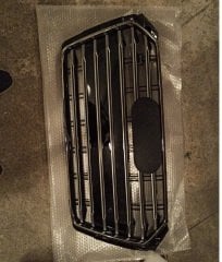 Audi a4 s4 ön panjur ızgara model 2016+ B9 siyah krom