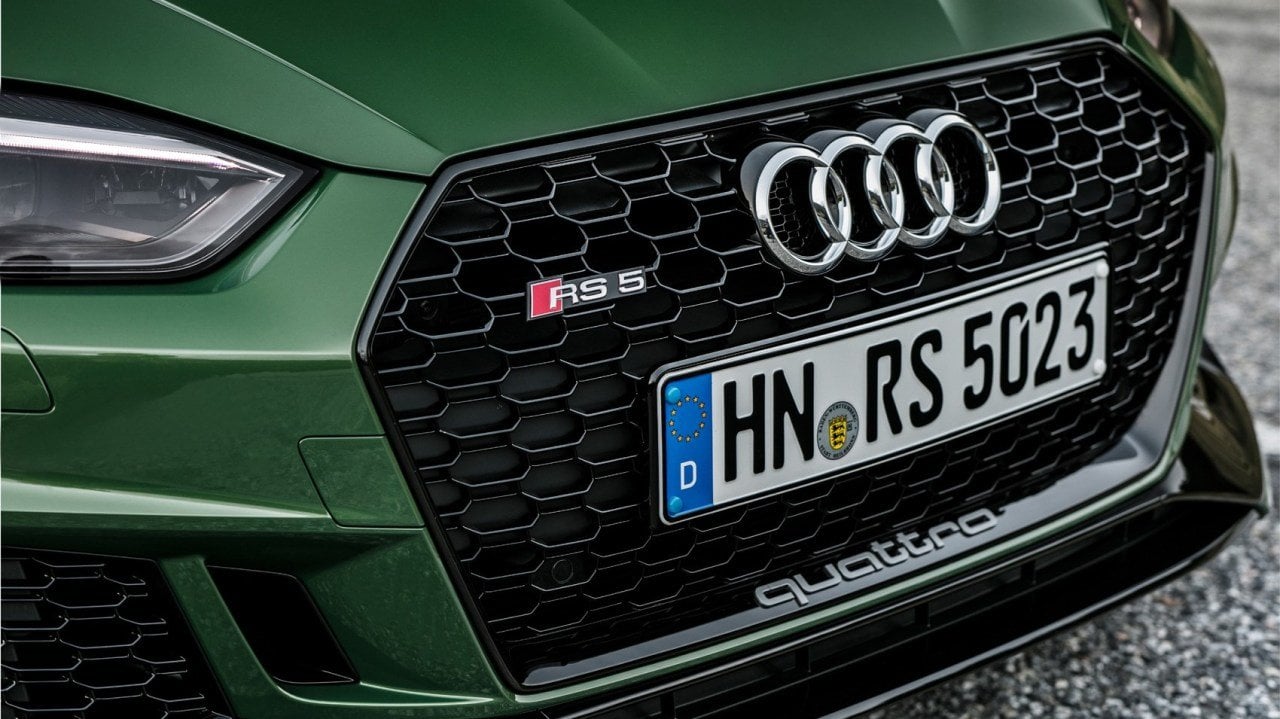 Audi a5 rs5 ön panjur ızgara 2016+ B9  siyah