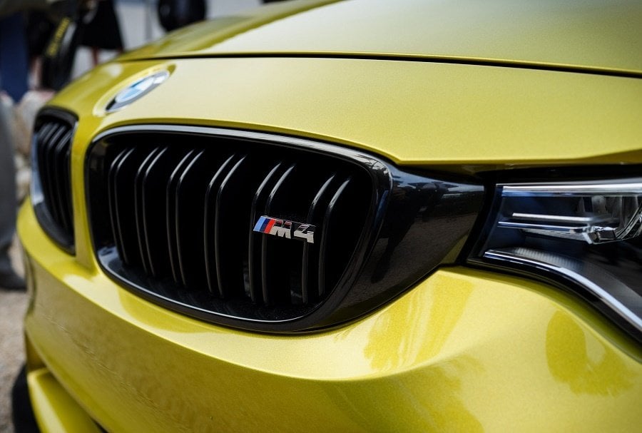 Bmw F36 m4 ön böbrek panjur piano black -çift tırnak